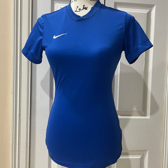 NIKE DRIFIT ROYAL BLUE TEE SIZE XSMALL - Picture 4 of 9